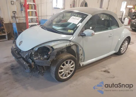 2006 Volkswagen New Beetle 2.5 from USA, damaged, VIN 3VWRG31Y06M320799